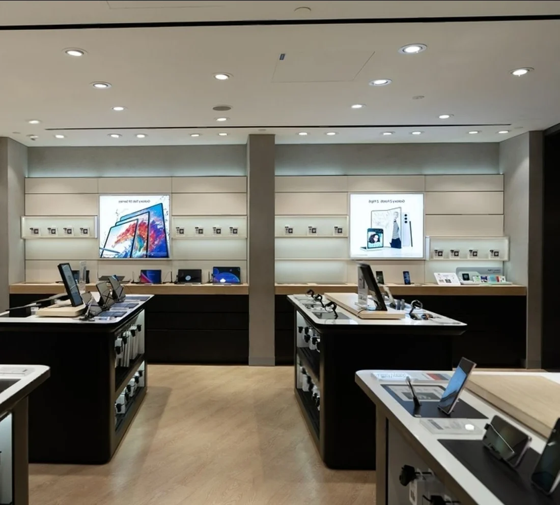 electronic store interior design